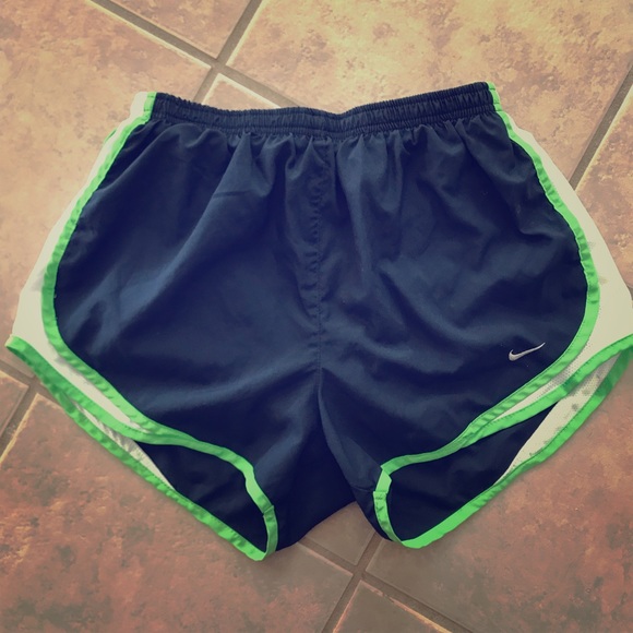 Nike Shorts - Picture 1 of 3